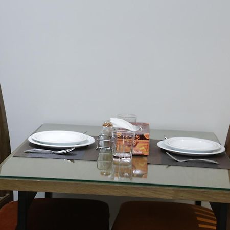 Trivelles Executive Suites Islamabad Ngoại thất bức ảnh
