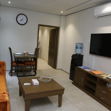 Trivelles Executive Suites Islamabad Ngoại thất bức ảnh