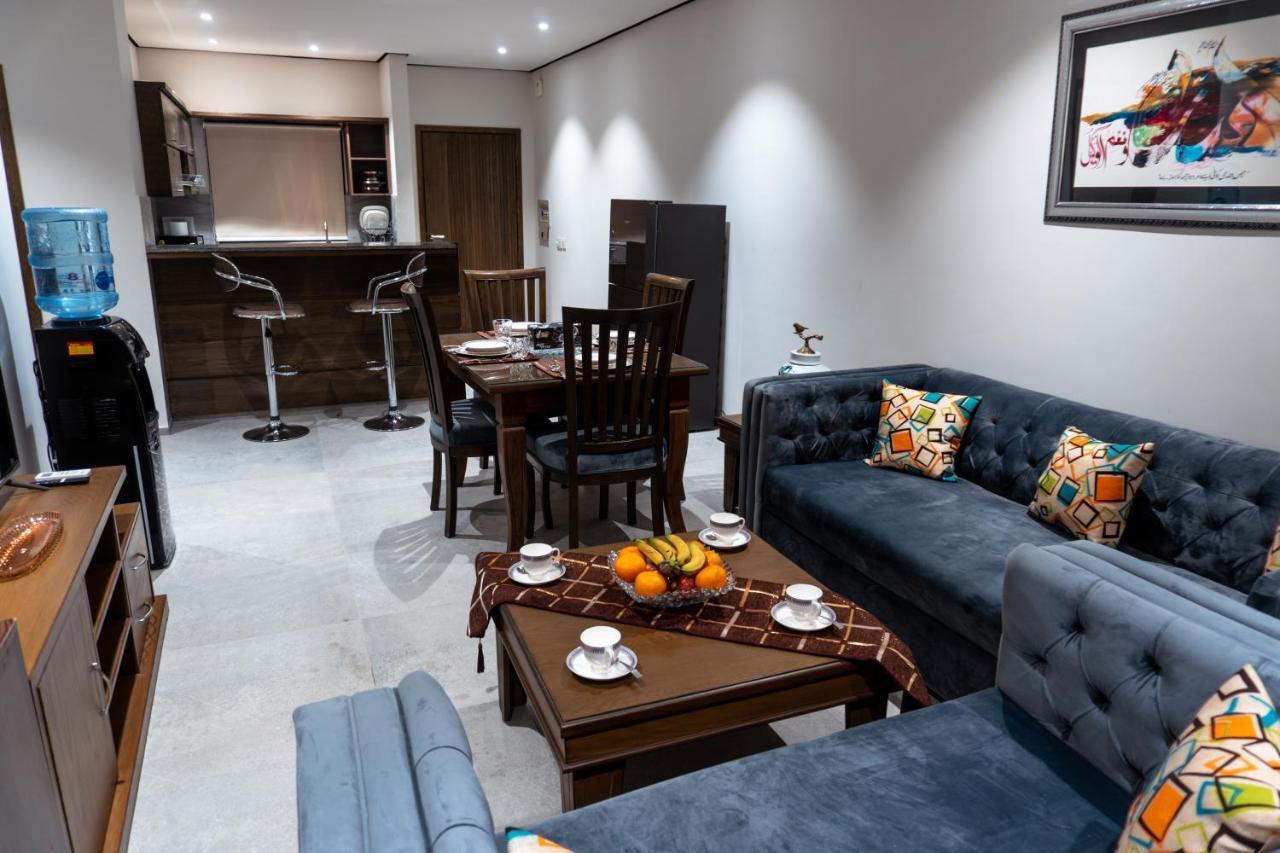 Trivelles Executive Suites Islamabad Ngoại thất bức ảnh