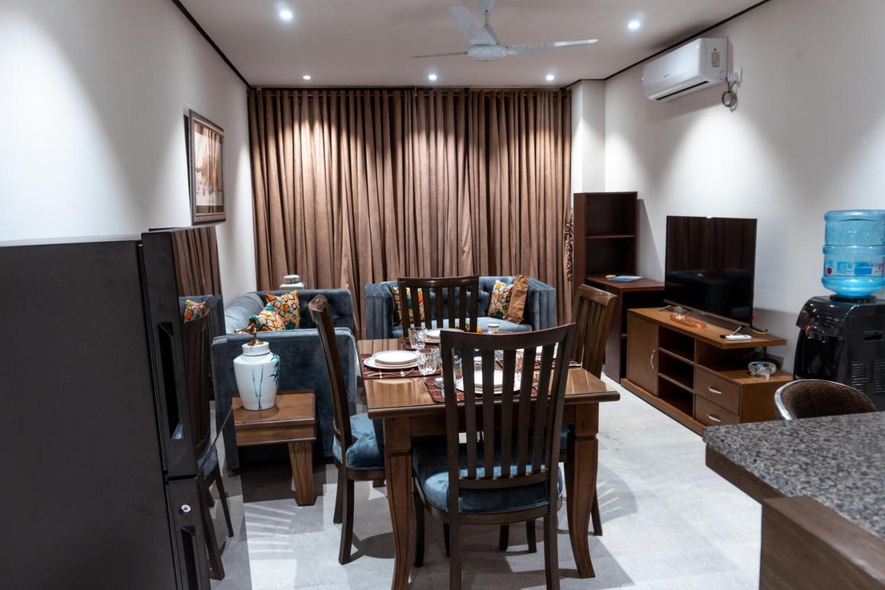 Trivelles Executive Suites Islamabad Ngoại thất bức ảnh