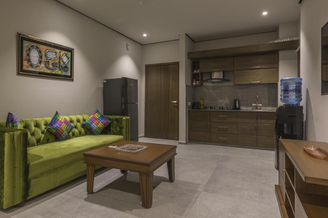Trivelles Executive Suites Islamabad Ngoại thất bức ảnh