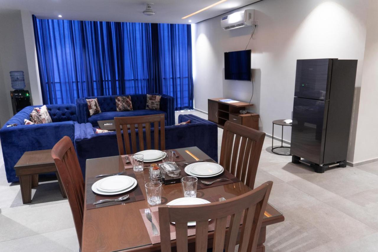 Trivelles Executive Suites Islamabad Ngoại thất bức ảnh