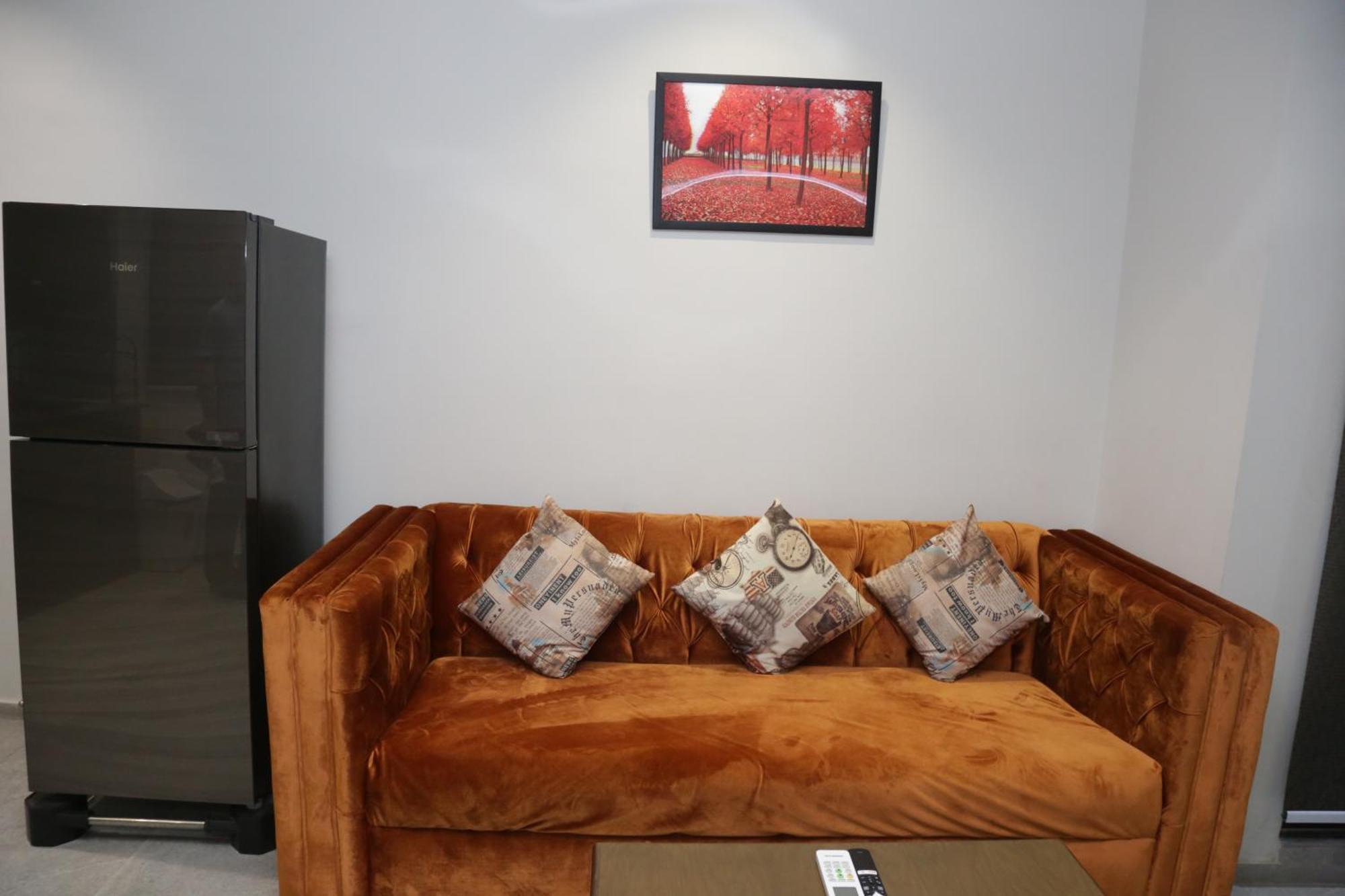 Trivelles Executive Suites Islamabad Ngoại thất bức ảnh